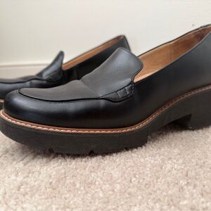 Naturalizer Black Leather Cabaret Loafers